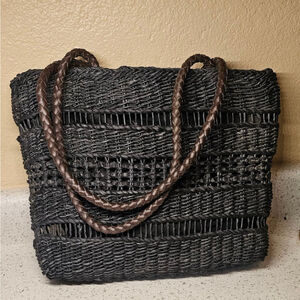 Black Woven Corn Husk Shoulder Tote Bag